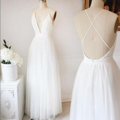simple white colour gown